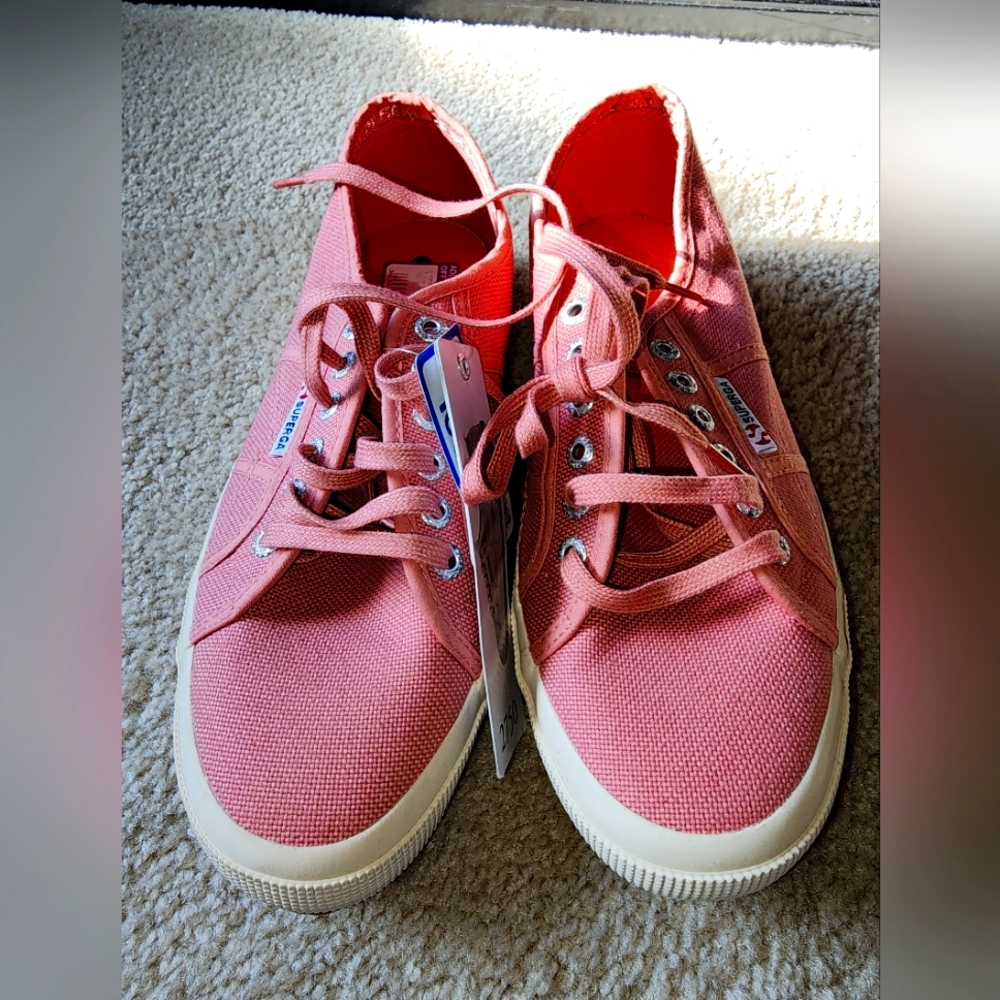 Pink women's sneakers